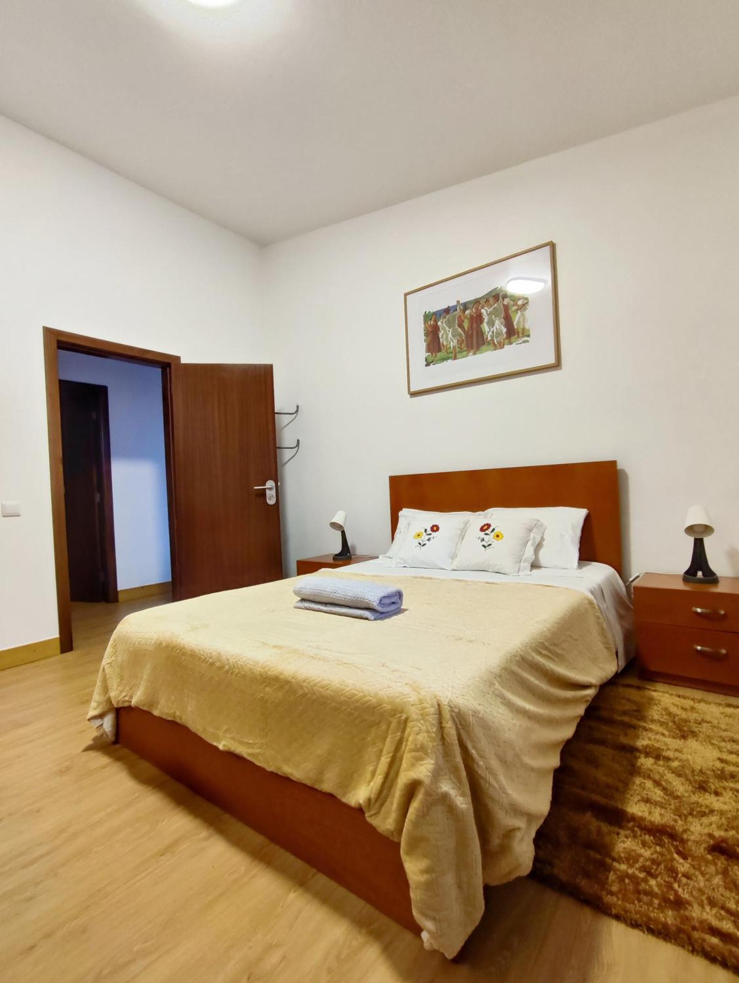 Villa Gateone Al Airport View House à Machico  Extérieur photo