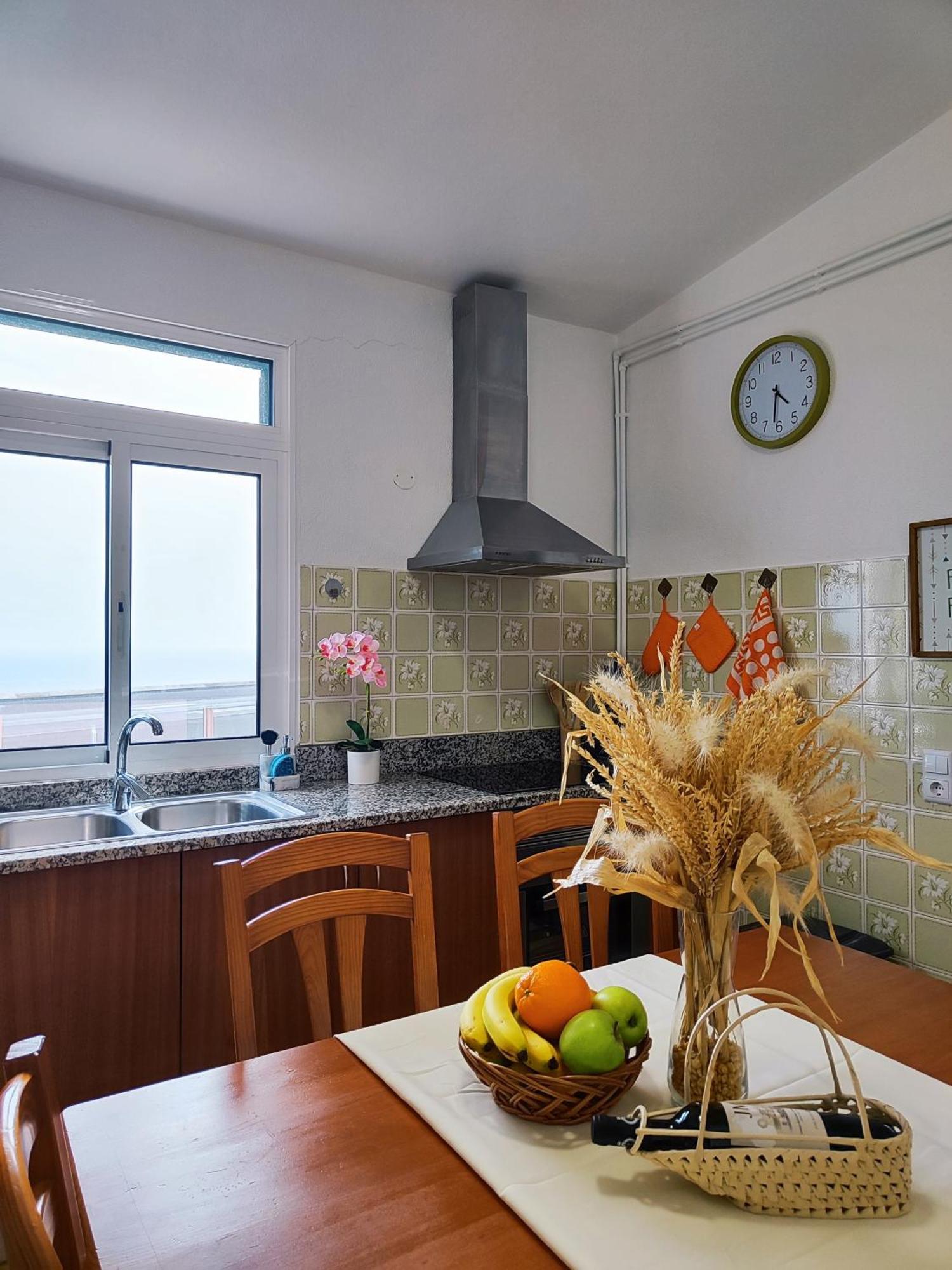 Villa Gateone Al Airport View House à Machico  Extérieur photo