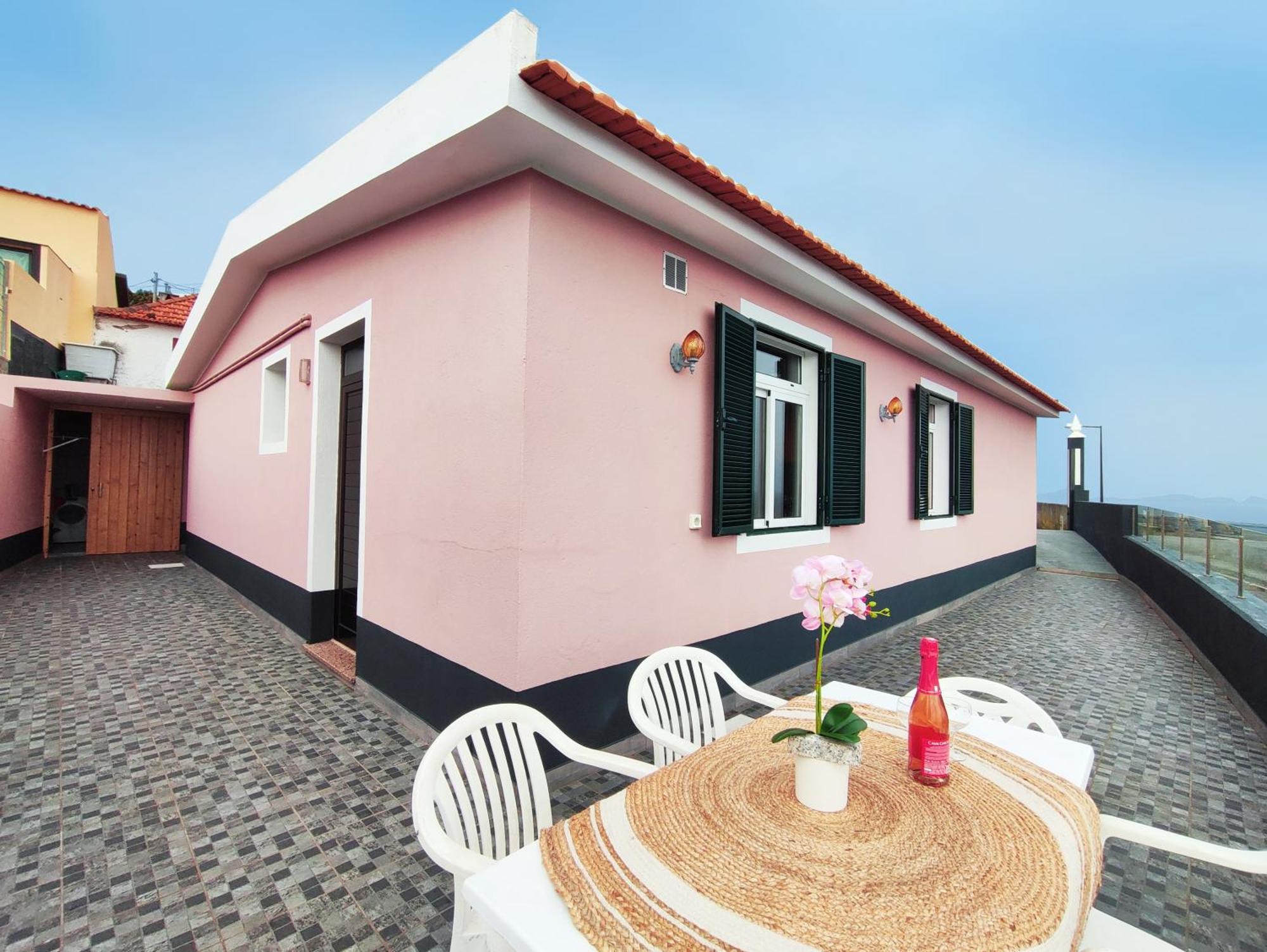 Villa Gateone Al Airport View House à Machico  Extérieur photo